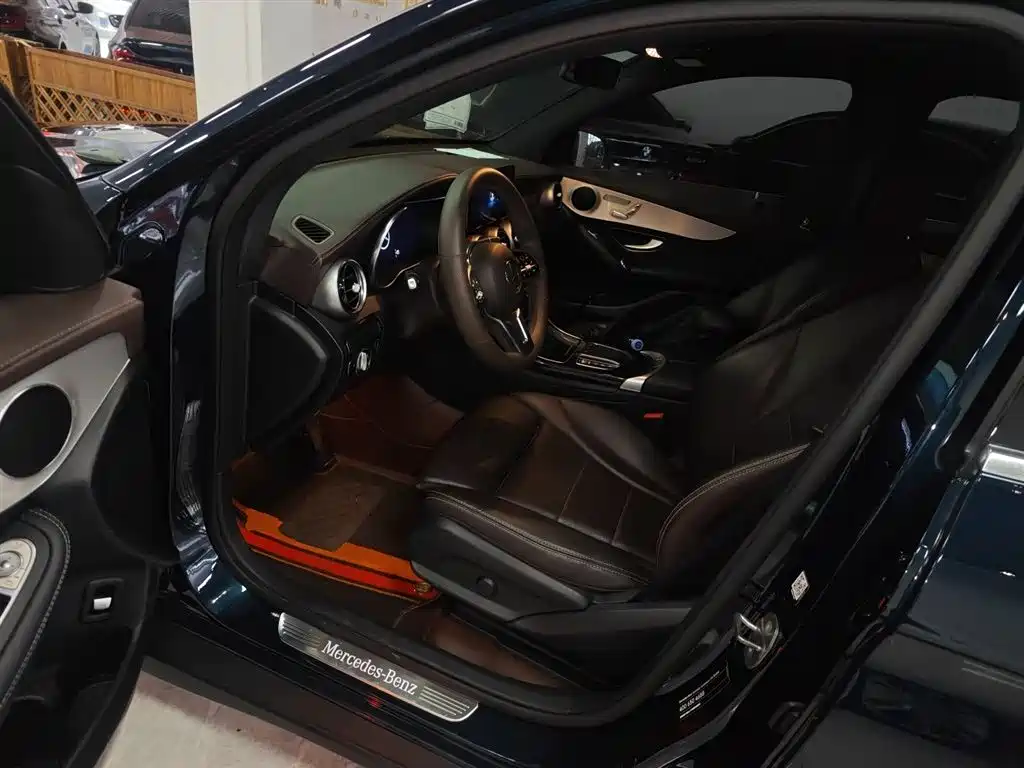 Mercedes-Benz GLC 2022 facelift GLC 260 L 4MATIC dynamic купить на сайте DeffCars