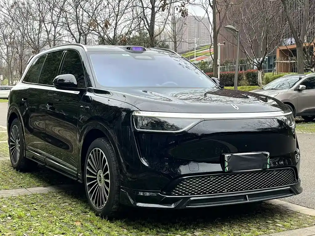 Wenjie M8 2025 pure electric Max+ six-seat long-range version купить на сайте DeffCars