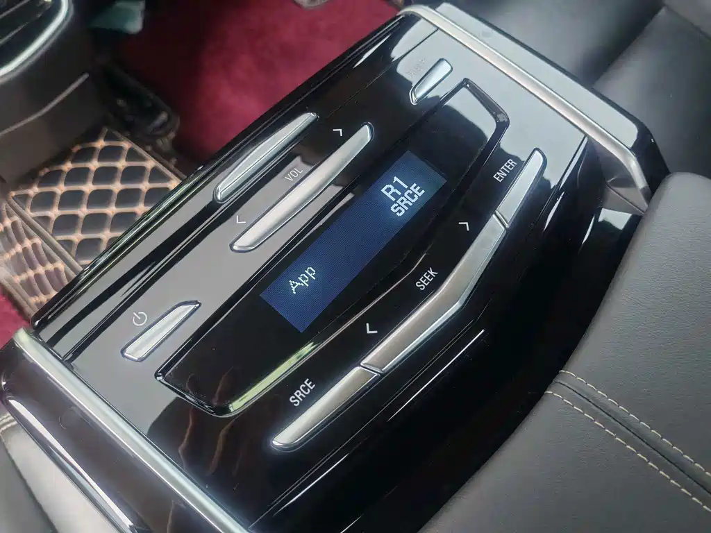 Cadillac XTS 2018 28T Elite купить на сайте DeffCars