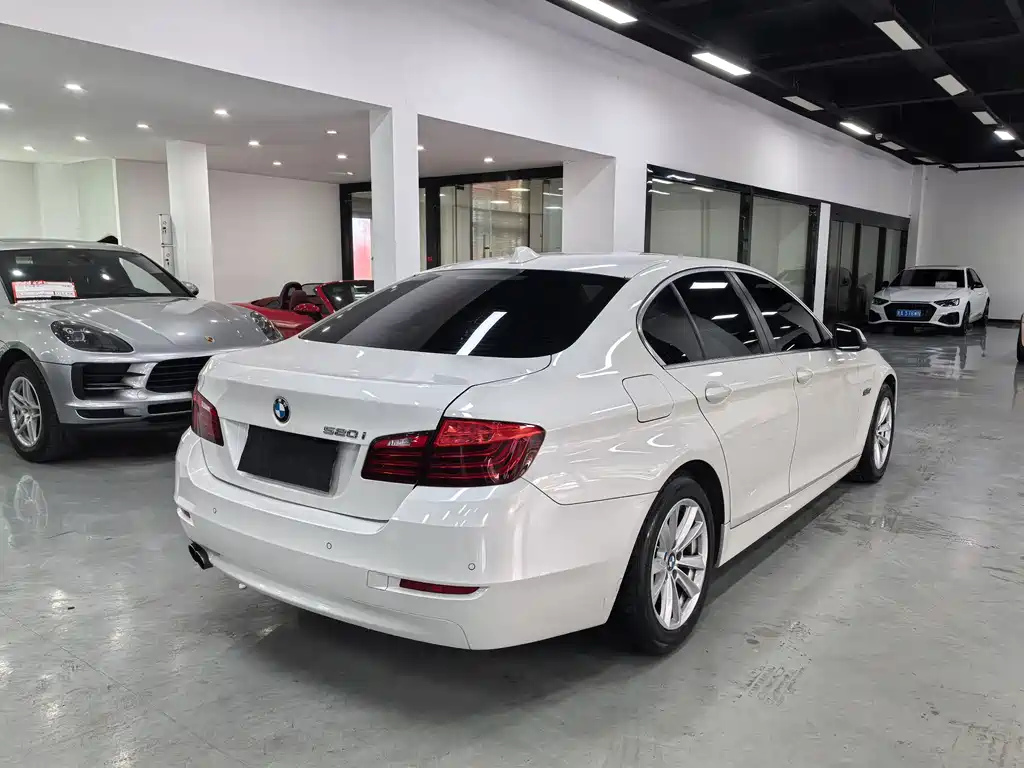 BMW 5 Series Imported 2015 520i Elegant купить на сайте DeffCars
