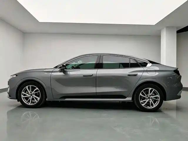 Mondeo 2022 facelift EcoBoost 245 luxury model купить на сайте DeffCars