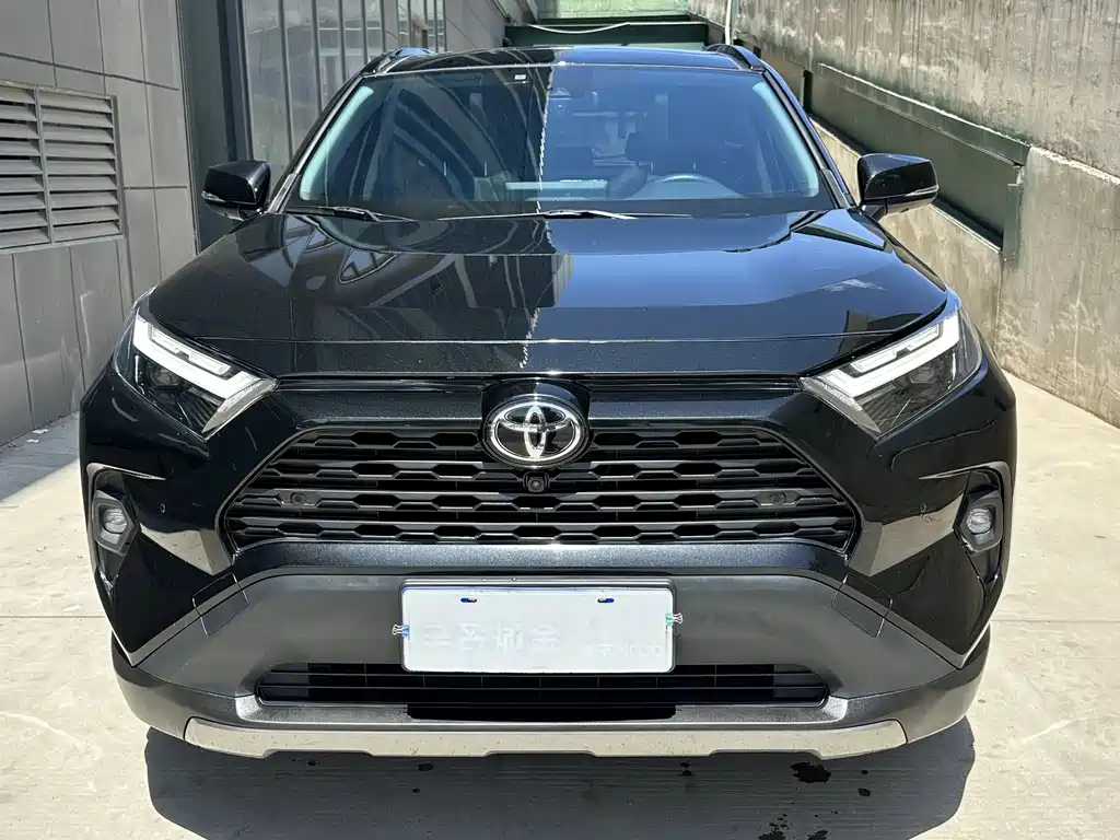 RAV4 Rongfang 2023 2.0L CVT two-wheel drive fashion Plus version купить на сайте DeffCars