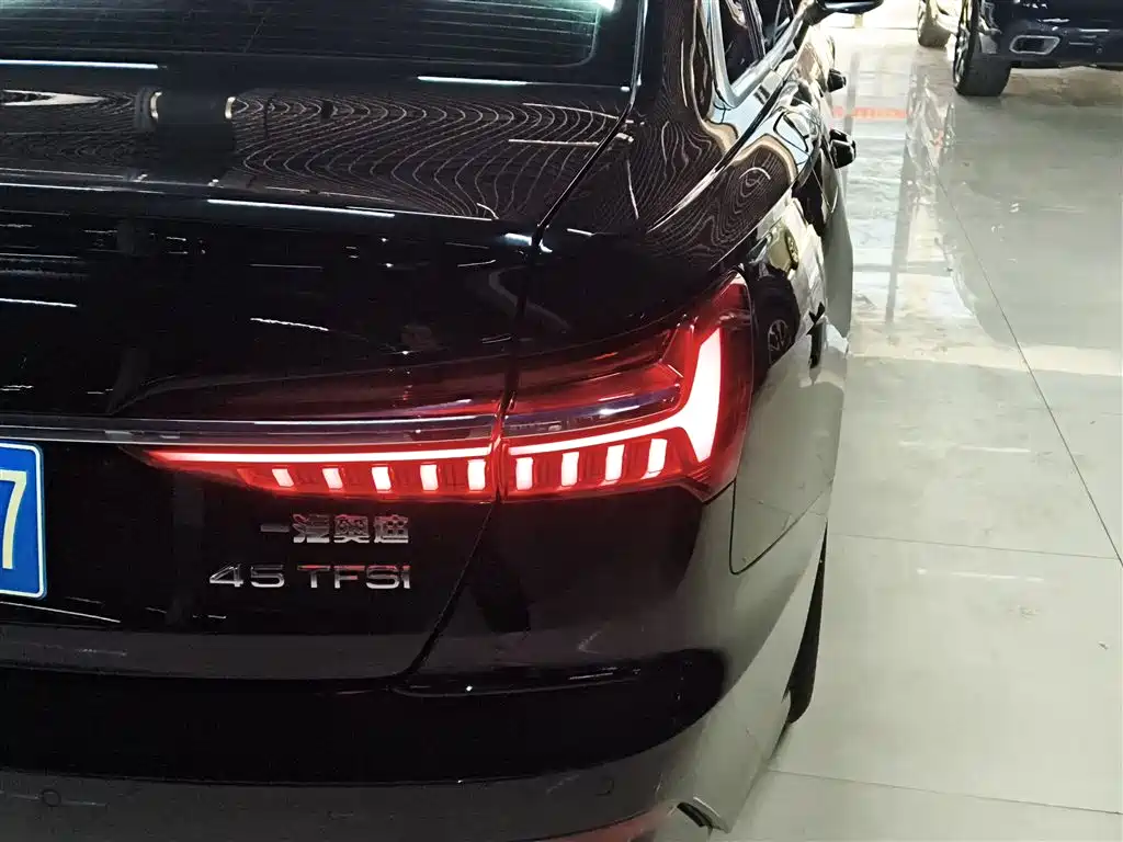 Audi A6L 2020 40 TFSI luxury and dynamic model купить на сайте DeffCars