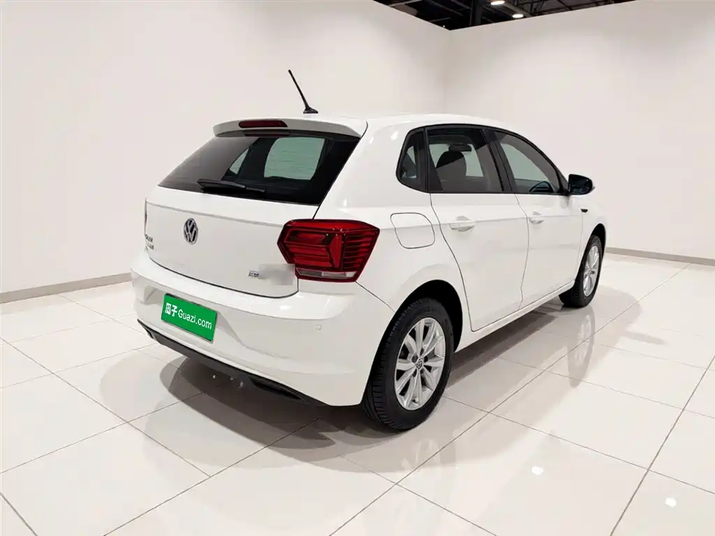 Polo 2019 Plus 1.5L Automatic Colorful Technology Edition купить на сайте DeffCars