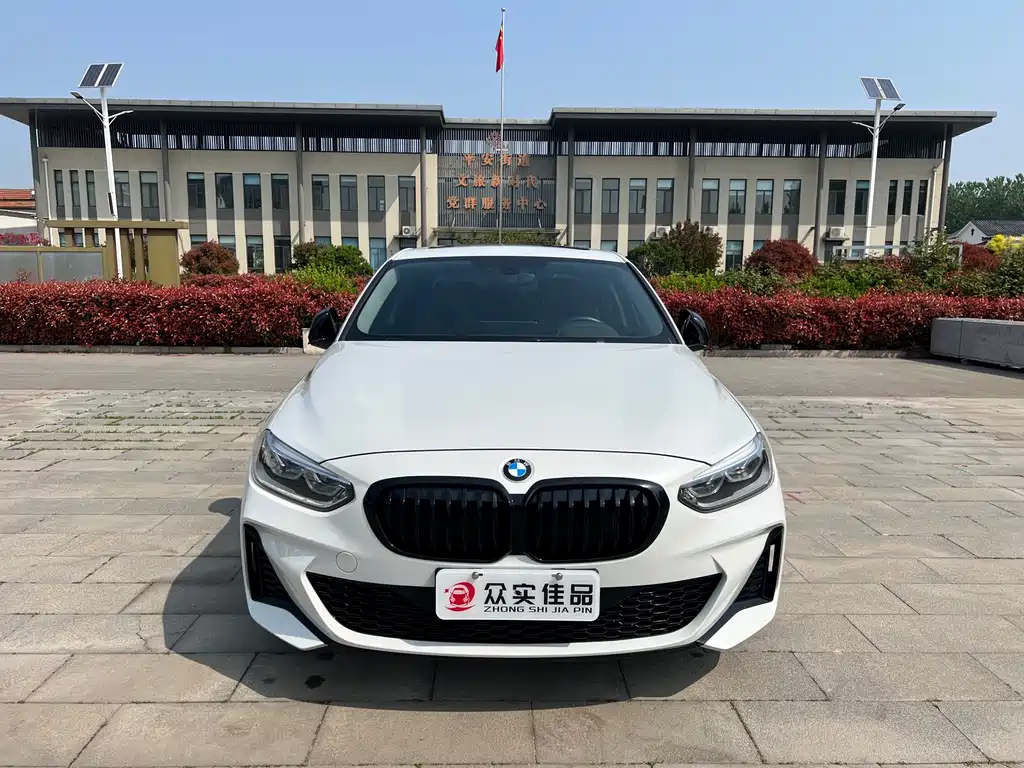 BMW 1 Series 2022 125i M Sports Night Edition купить на сайте DeffCars