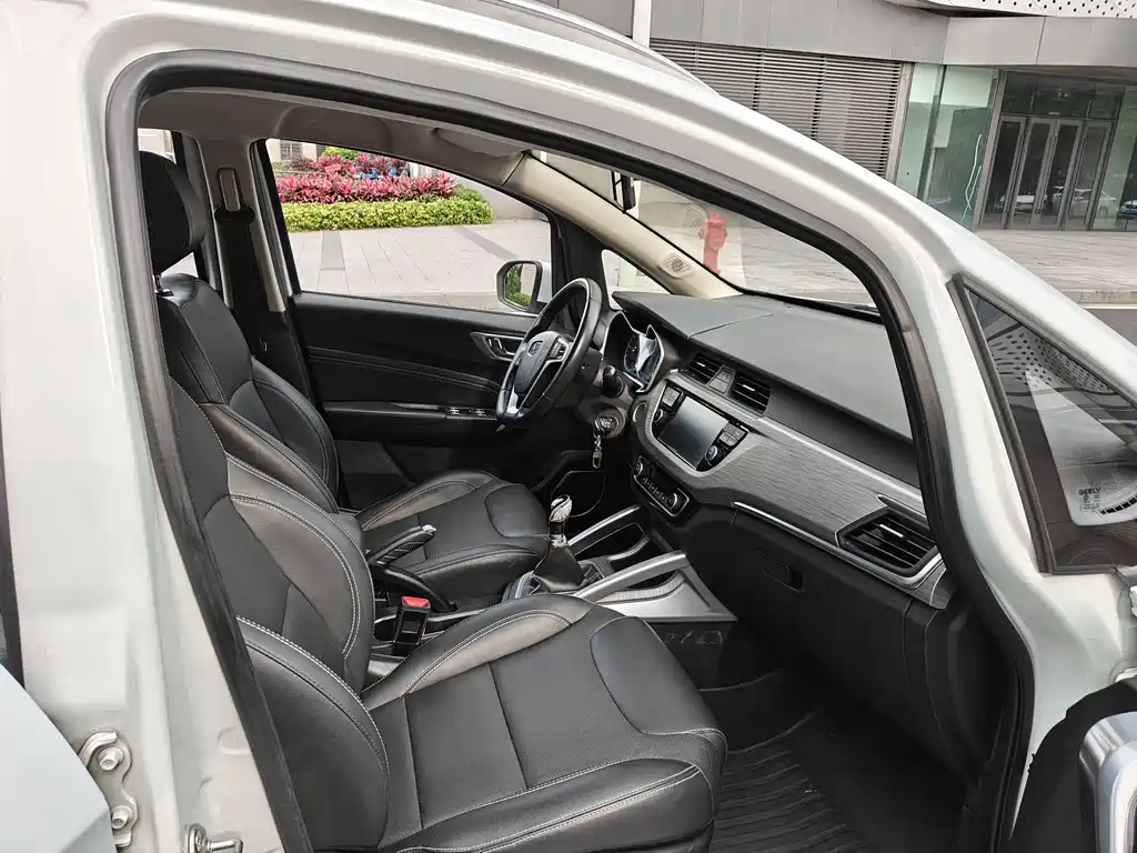 Vision X3 2017 1.5L Manual Elite купить на сайте DeffCars