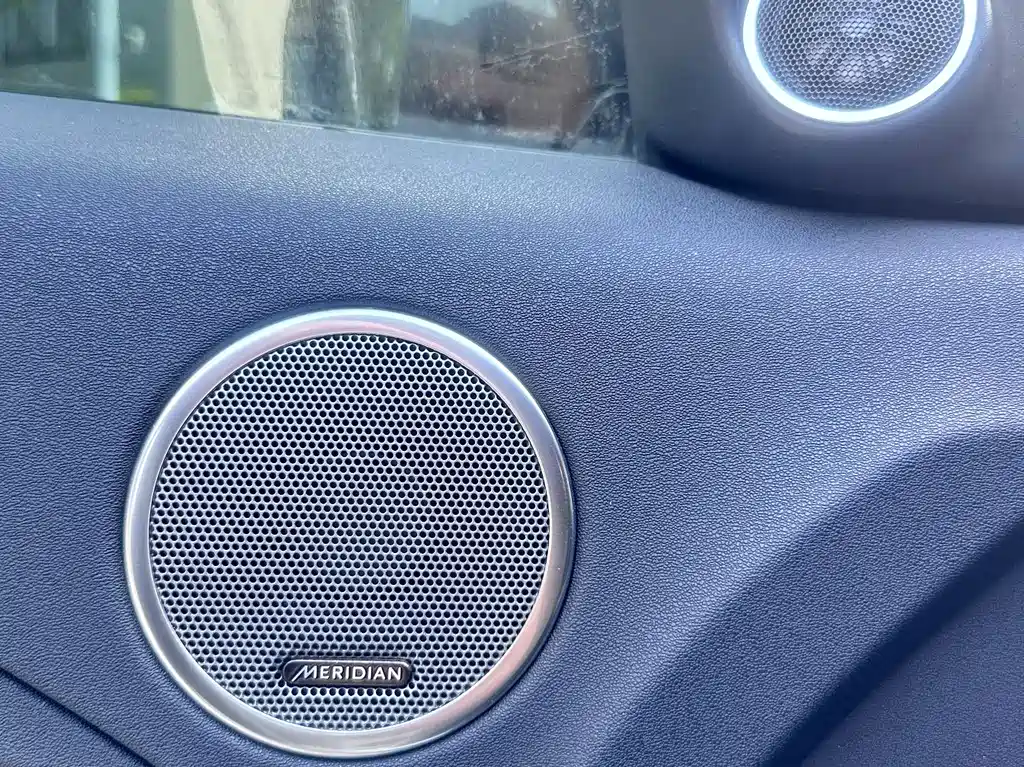 Range Rover Evoque 2015 2.0T five-door Zhiyao version купить на сайте DeffCars