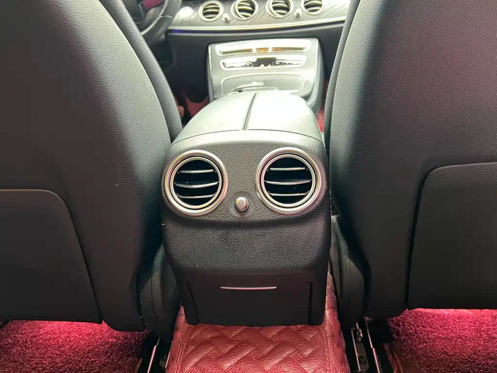 Mercedes-Benz E-Class imported 2021 facelift E 260 fashionable sports version купить на сайте DeffCars