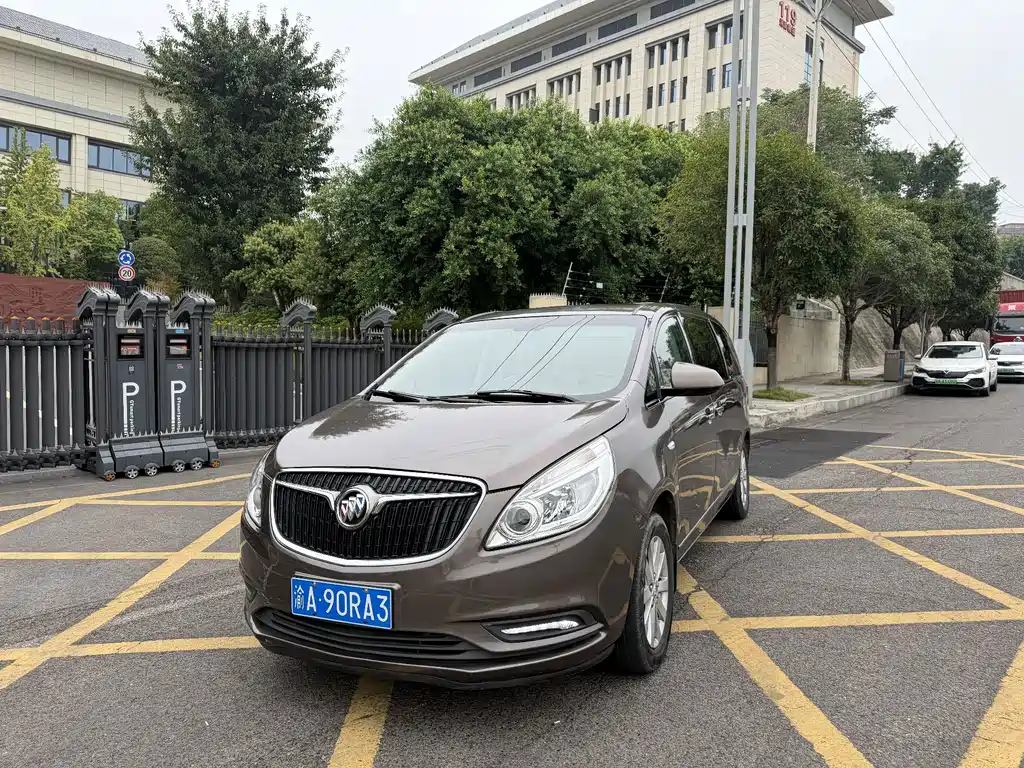 Buick GL8 2017 25S Comfort Type National V купить на сайте DeffCars