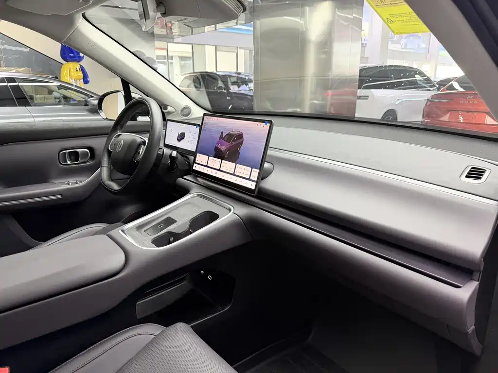 C16 2026 Extended Range 280 Lidar Zhizun Edition 6-seater купить на сайте DeffCars