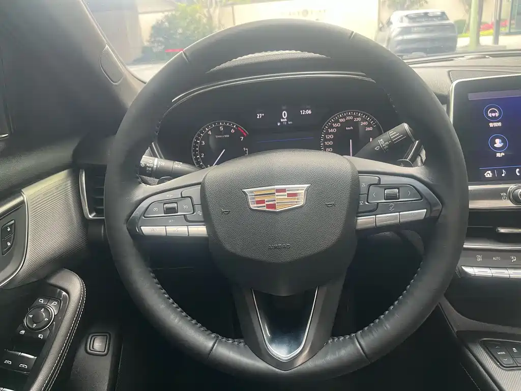 Cadillac CT5 2021 28T luxury model купить на сайте DeffCars