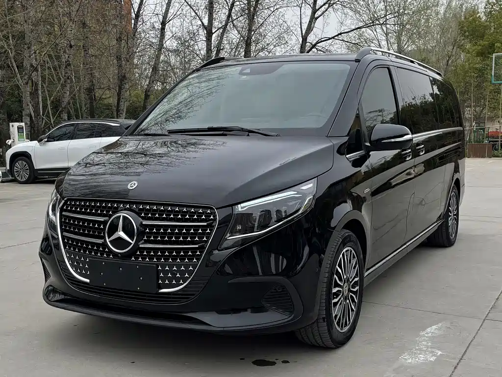 Mercedes-Benz V-Class 2018 V 260 L Premium Extended Edition National VI купить на сайте DeffCars