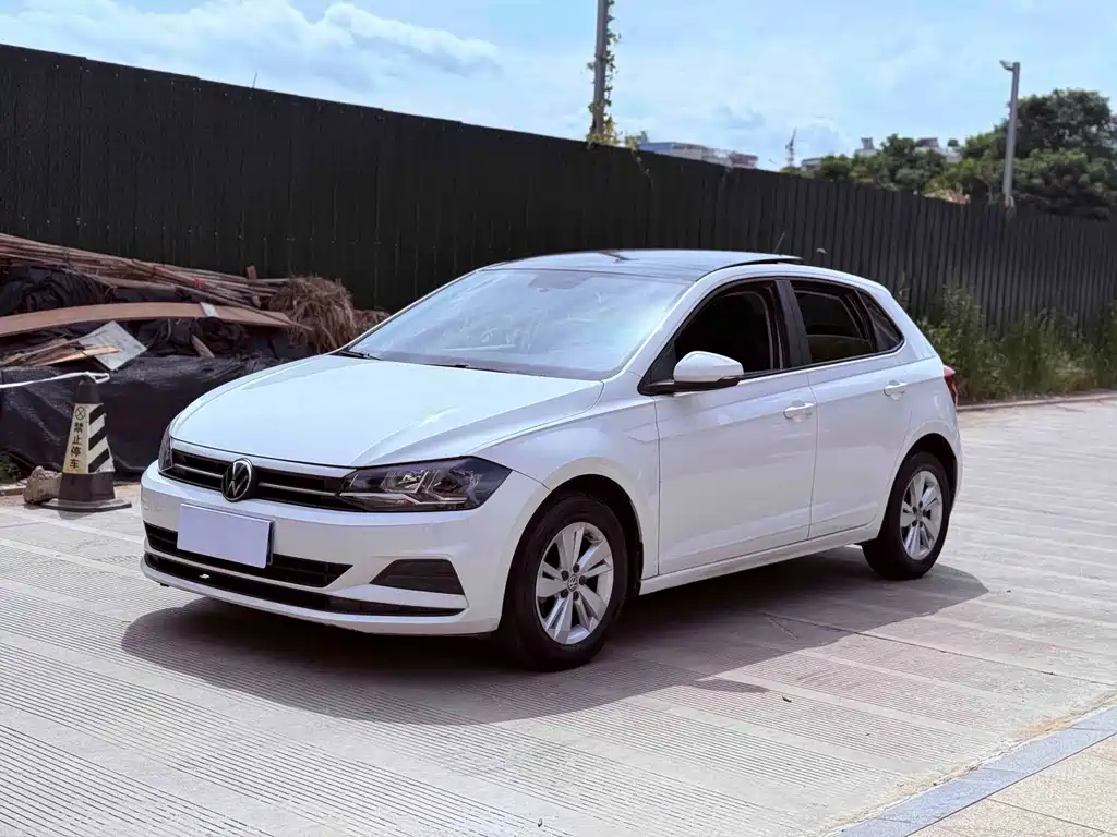 Polo 2019 Plus 1.5L Automatic Panoramic Enjoyment Edition купить на сайте DeffCars