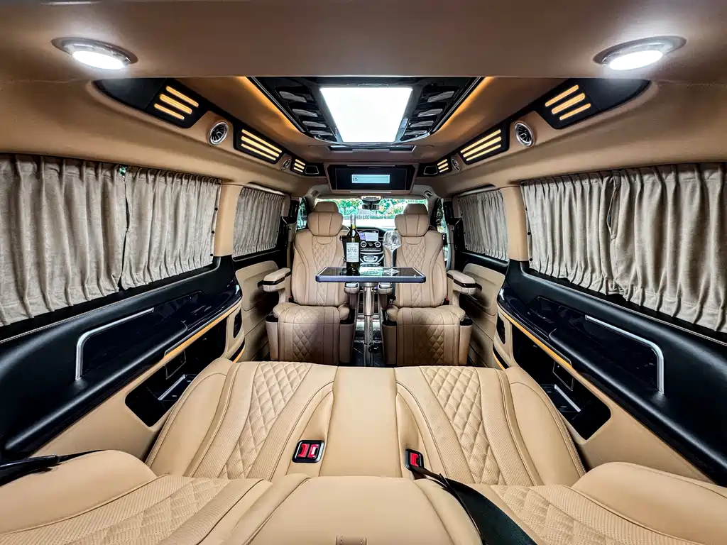 Vito 2023 2.0T Business Edition 7 seats купить на сайте DeffCars