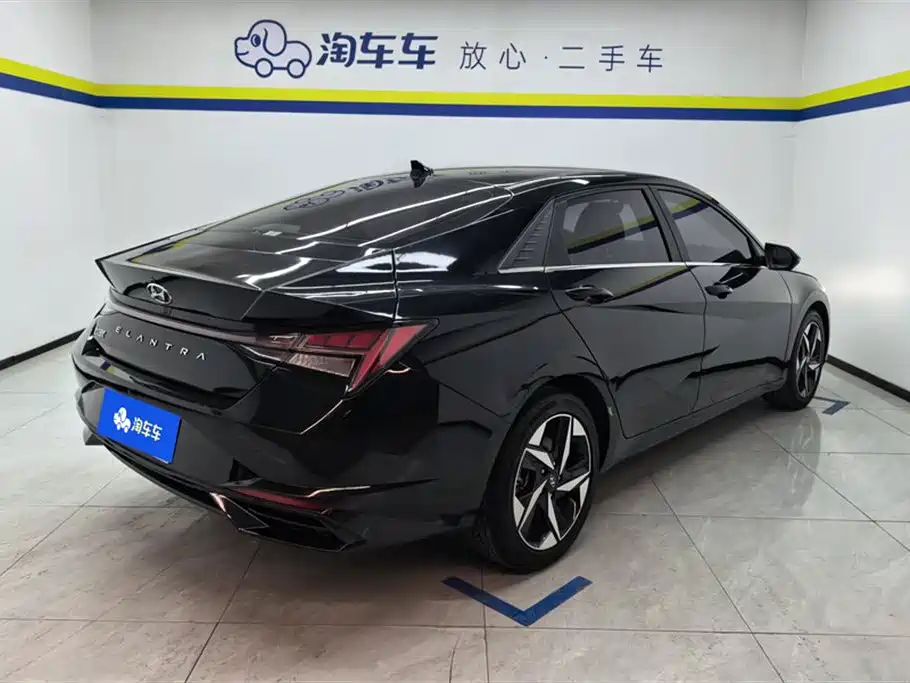Elantra 2021 1.5L CVT LUX Premium Edition купить на сайте DeffCars