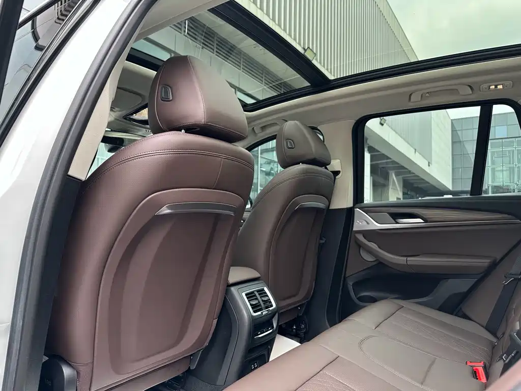 BMW X3 2023 xDrive30i Advanced M Night Package купить на сайте DeffCars