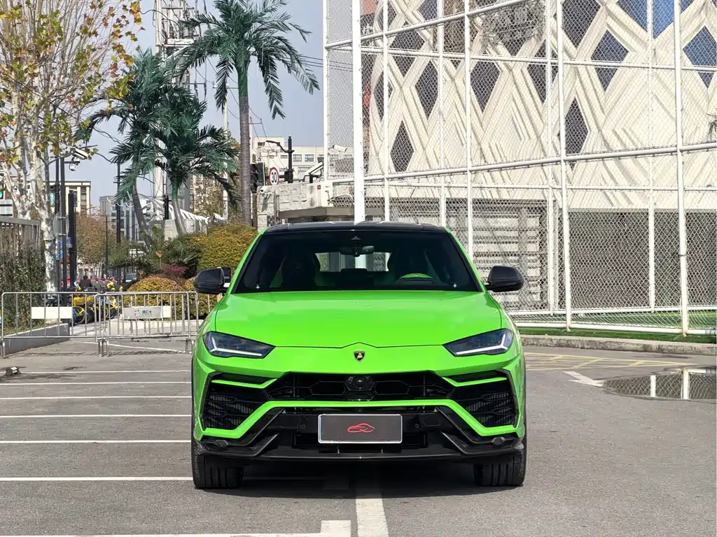 Urus 2021 4.0T V8 купить на сайте DeffCars