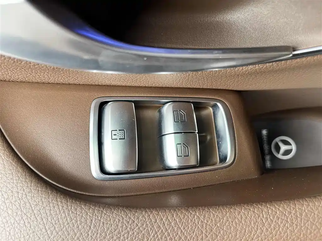 Mercedes-Benz E-Class 2021 facelift E 260 L купить на сайте DeffCars