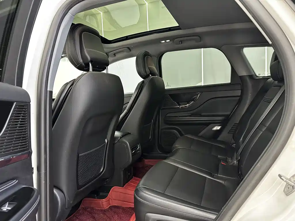 Adventurer 2021 2.0T two-wheel drive exclusive edition купить на сайте DeffCars