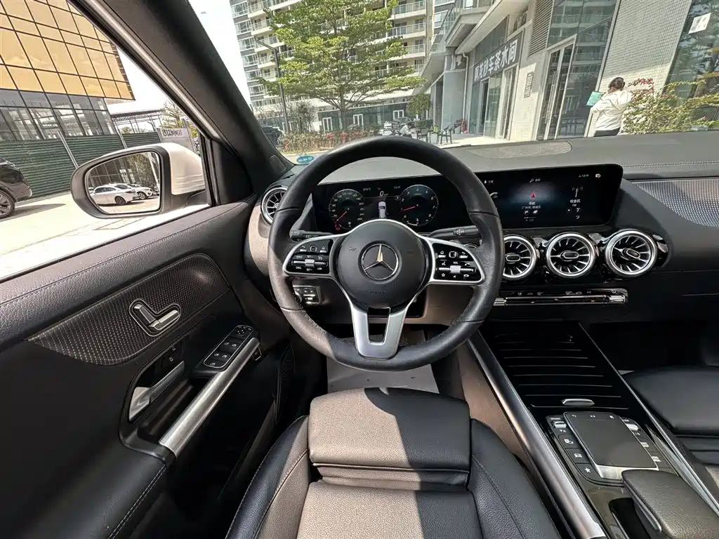Mercedes-Benz GLA 2022 GLA 200 купить на сайте DeffCars