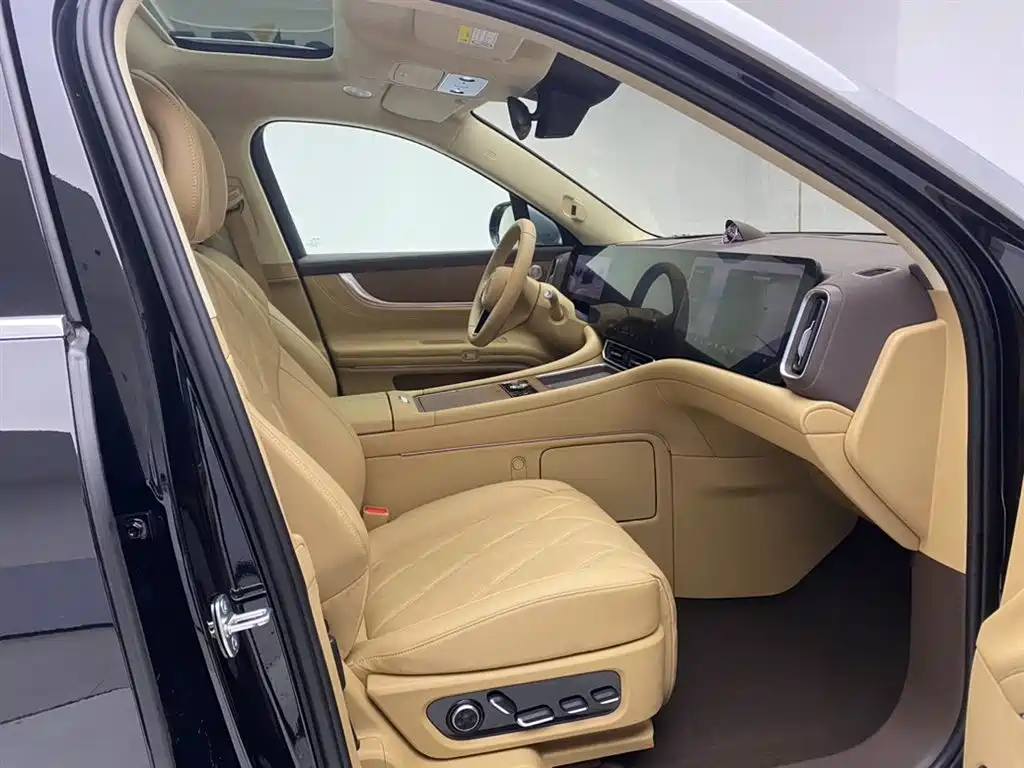 Wenjie M9 2025 extended range Ultra version 52kWh 6-seater version 192-line lidar) купить на сайте DeffCars