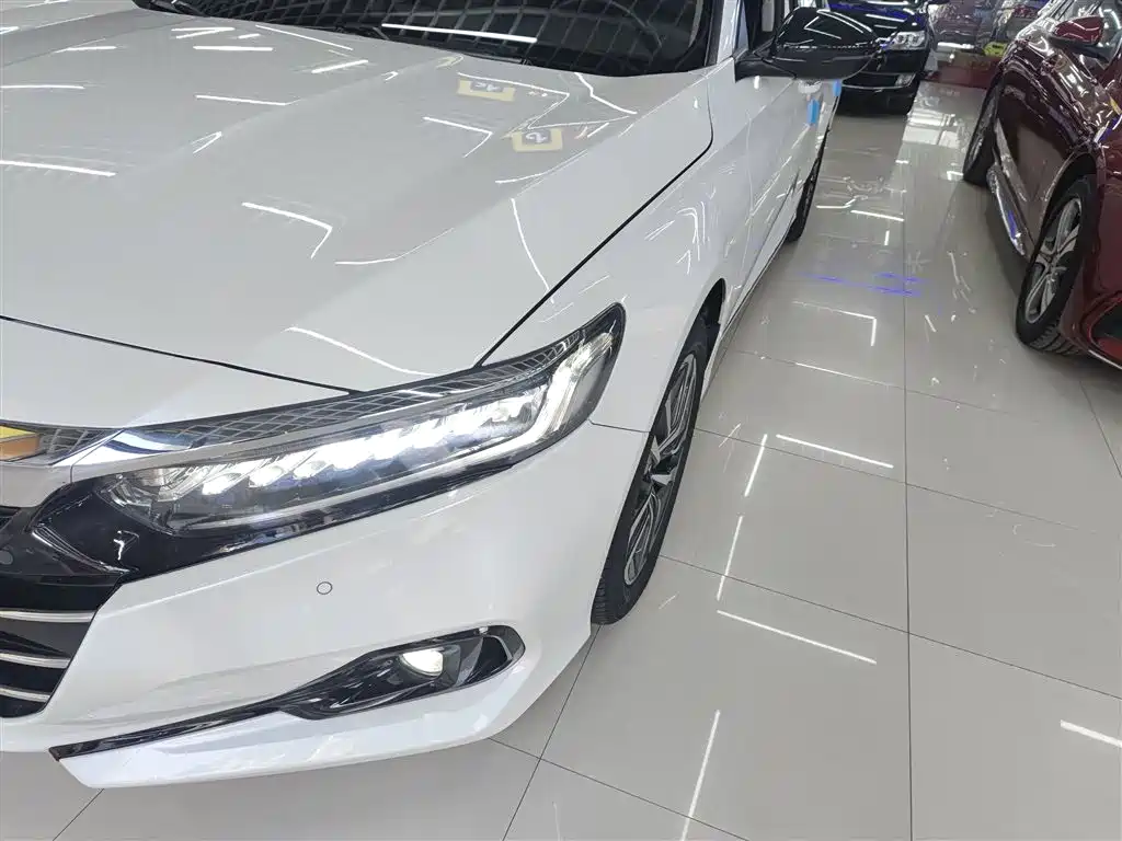 Accord 2022 Sharp Hybrid 2.0L Sharp Collar Edition купить на сайте DeffCars