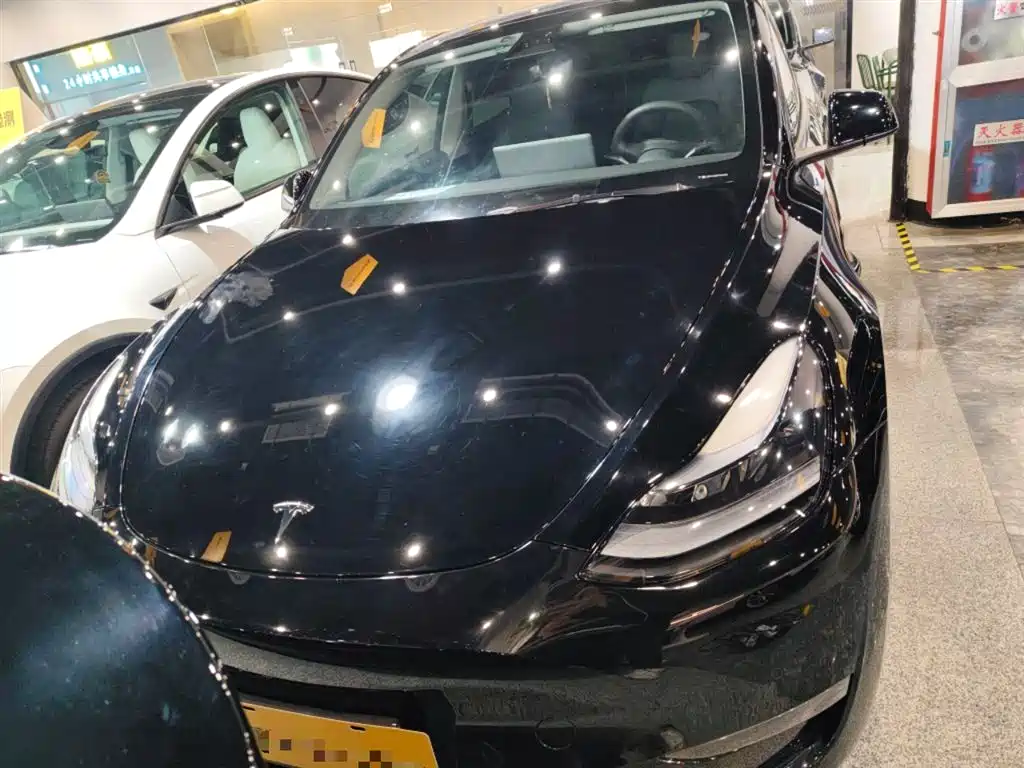 Model Y 2023 long-range all-wheel drive version купить на сайте DeffCars