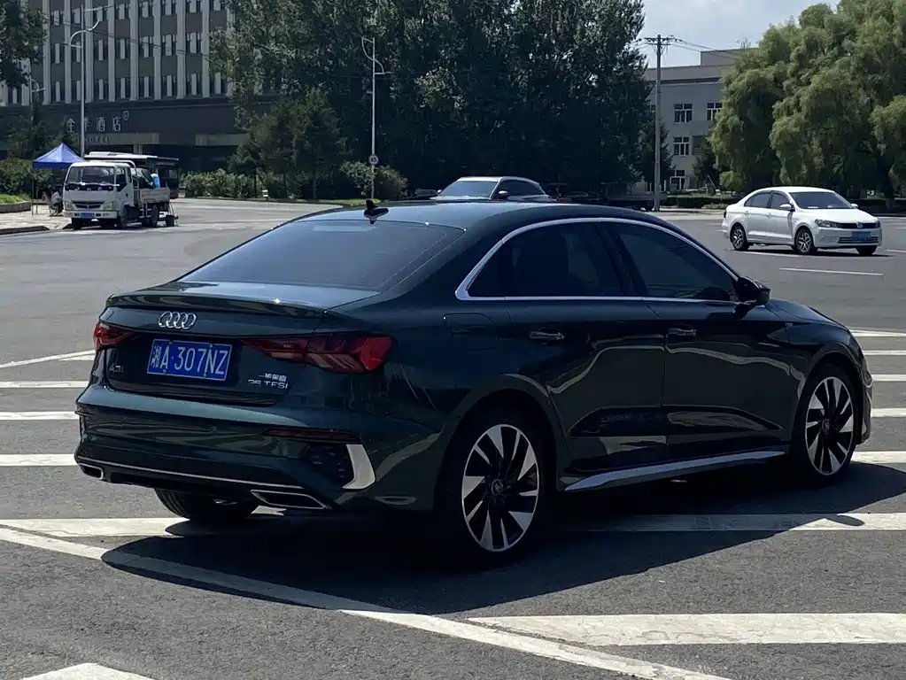 Audi A3 2022 A3L Limousine 35 TFSI fashionable and sporty купить на сайте DeffCars