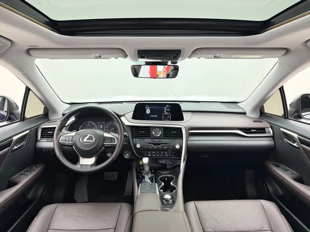 Lexus RX 2020 300 four-wheel drive elegant version National VI купить на сайте DeffCars