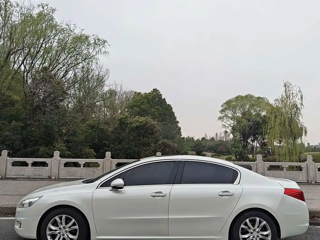 Peugeot 508 2013 2.3L Roland Garros Edition купить на сайте DeffCars