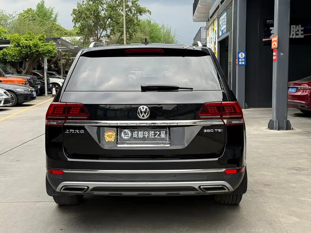 Touron 2019 380TSI four-wheel drive luxury version National VI купить на сайте DeffCars