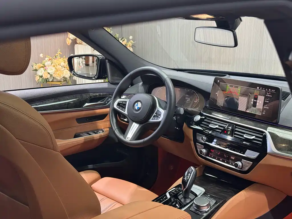 BMW 6 Series GT 2022 630i M Sports Package купить на сайте DeffCars