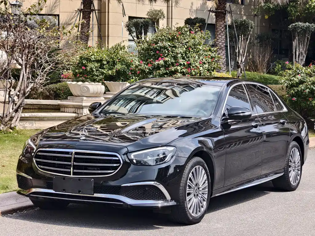 Mercedes-Benz E-Class 2022 E 300 L Luxury Model купить на сайте DeffCars