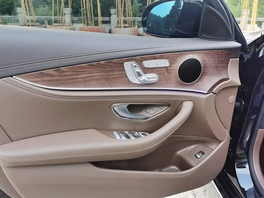 Mercedes-Benz E-Class 2023 facelift E 300 L fashionable model купить на сайте DeffCars