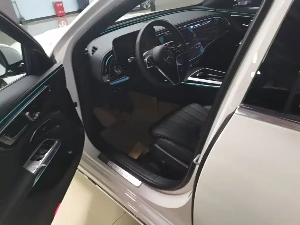 Mercedes E-Class 2024 E 260 L 4MATIC купить на сайте DeffCars