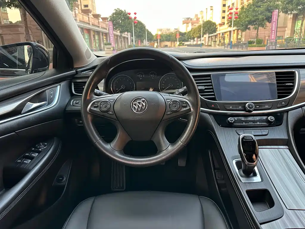 LaCrosse 2020 652T luxury model купить на сайте DeffCars