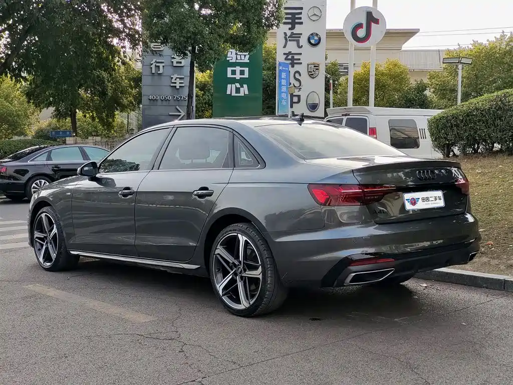 Audi A4L 2024 40 TFSI luxury and dynamic model купить на сайте DeffCars