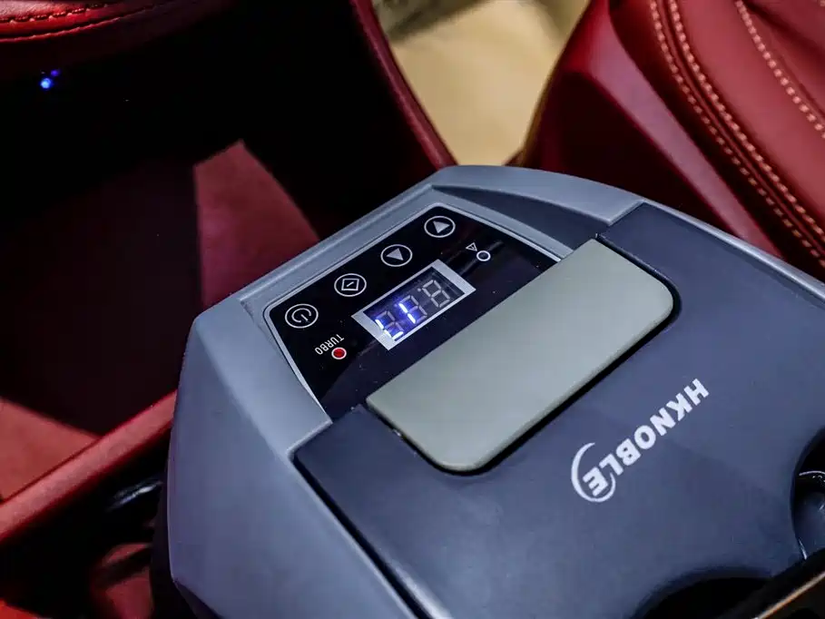 Mercedes-Benz V-Class 2017 V 260 L Premium Extended Edition купить на сайте DeffCars