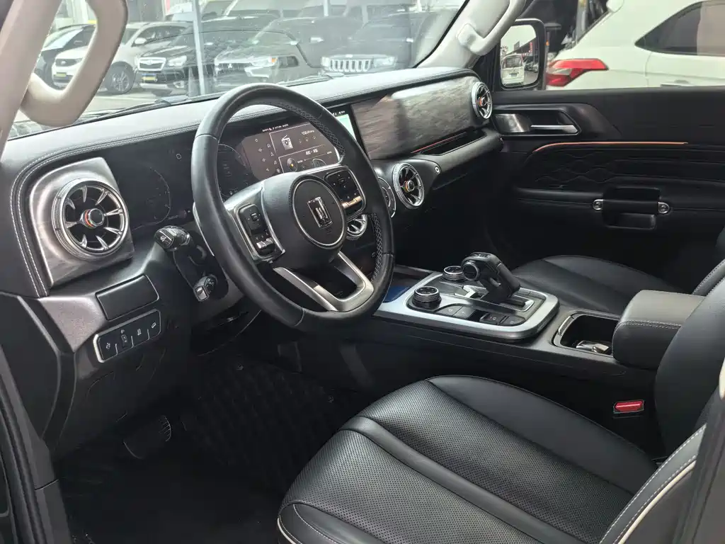 Tank 300 2021 Cross Country 2.0T Conqueror купить на сайте DeffCars