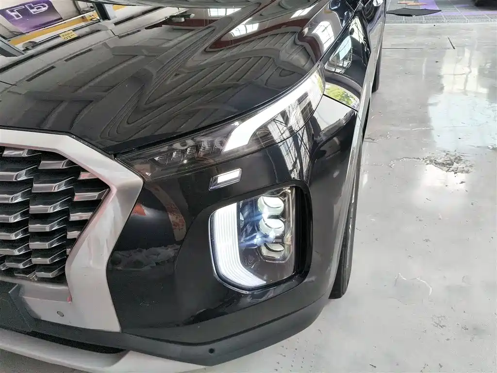 Paristi 2021 3.5L automatic four-wheel drive GLS купить на сайте DeffCars