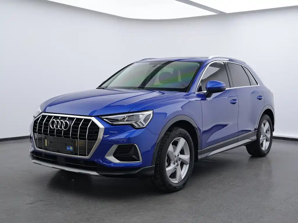 Audi Q3 2020 35 TFSI Enterprising and Elegant Model купить на сайте DeffCars