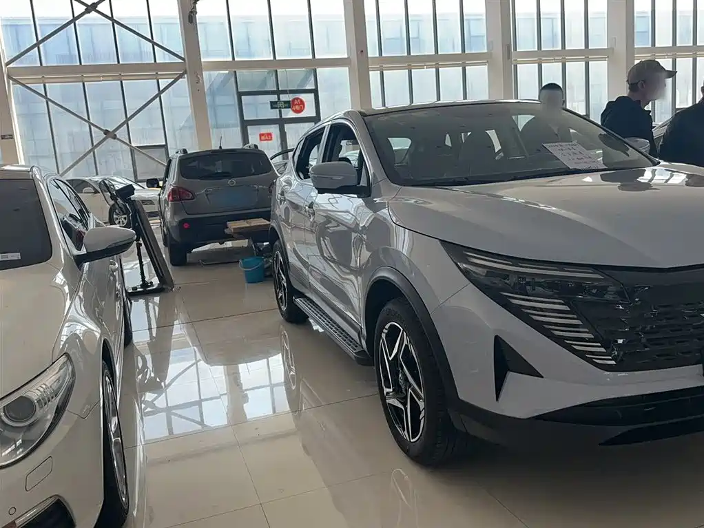 Qashqai 2025 Honor 2.0L CVT XV+ Leading Edition купить на сайте DeffCars