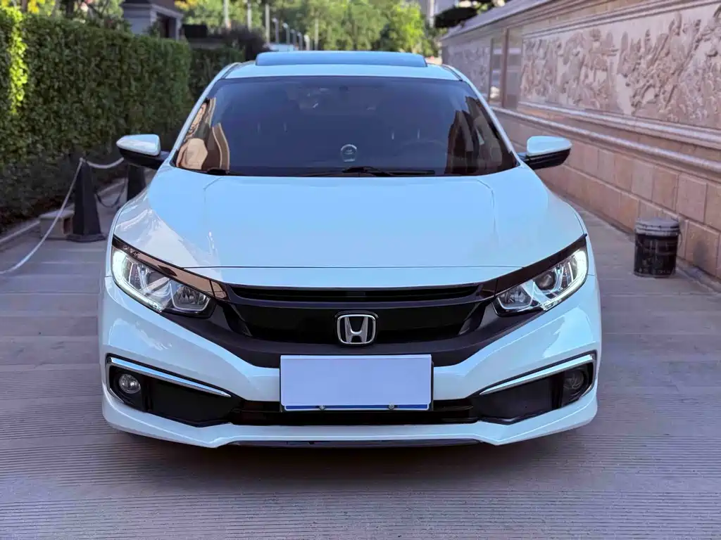 Civic 2019 180TURBO CVT Sports Edition National V купить на сайте DeffCars