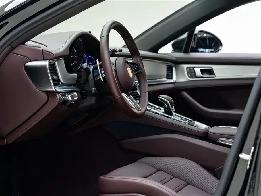 Panamera 2023 facelift Panamera Executive Extended Platinum Edition 2.9T купить на сайте DeffCars