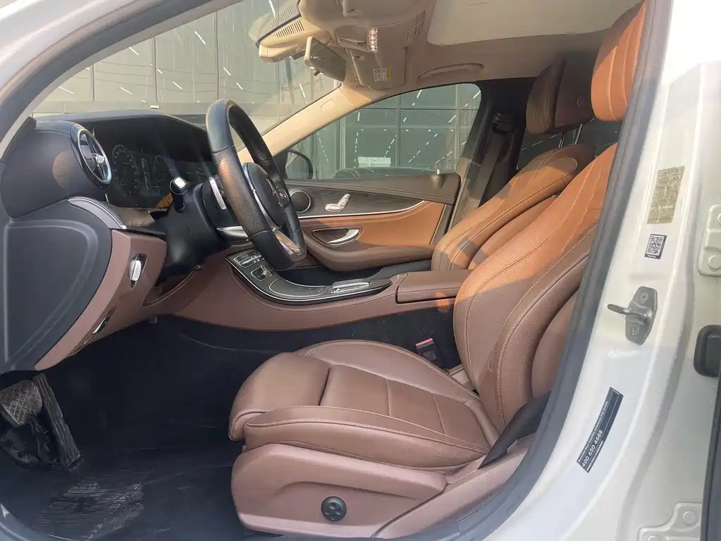 Mercedes-Benz E-Class 2019 E 200 L Sports купить на сайте DeffCars