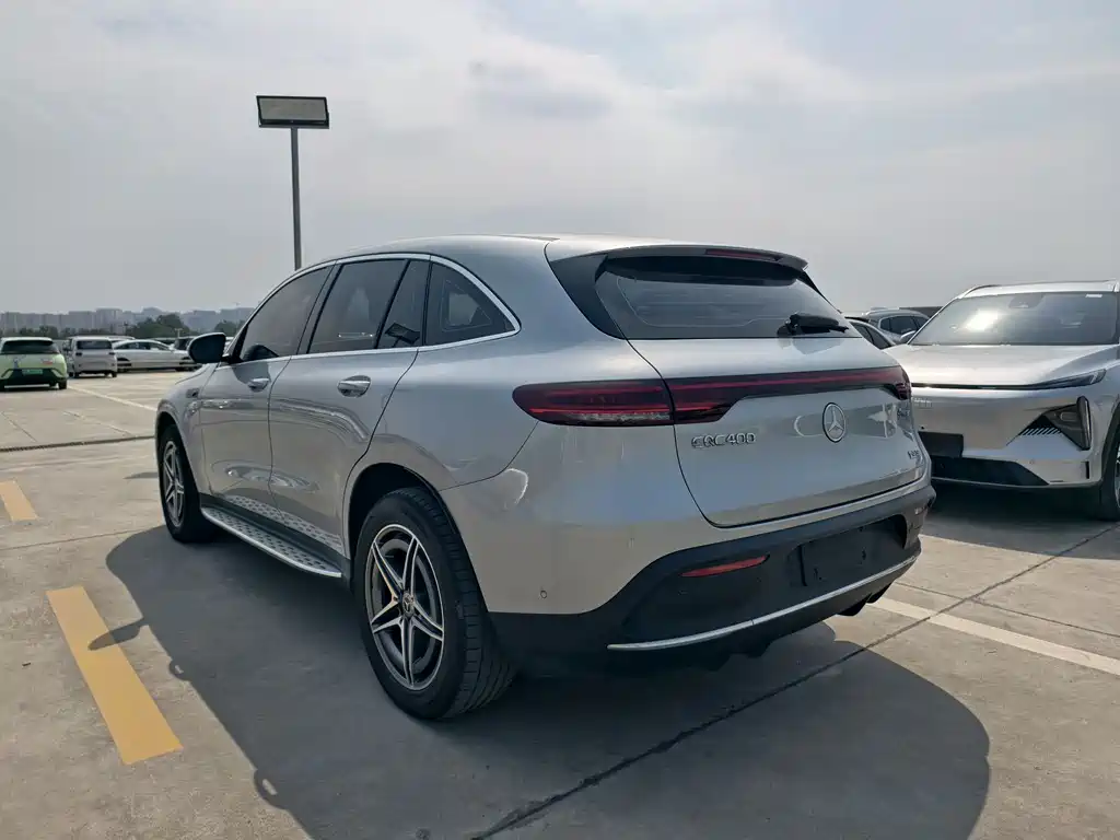 Mercedes-Benz EQC 2021 EQC 400 4MATIC купить на сайте DeffCars