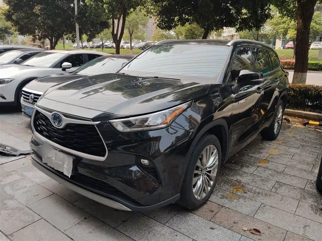 Highlander 2022 dual engine 2.5L four-wheel drive luxury version 7 seats купить на сайте DeffCars