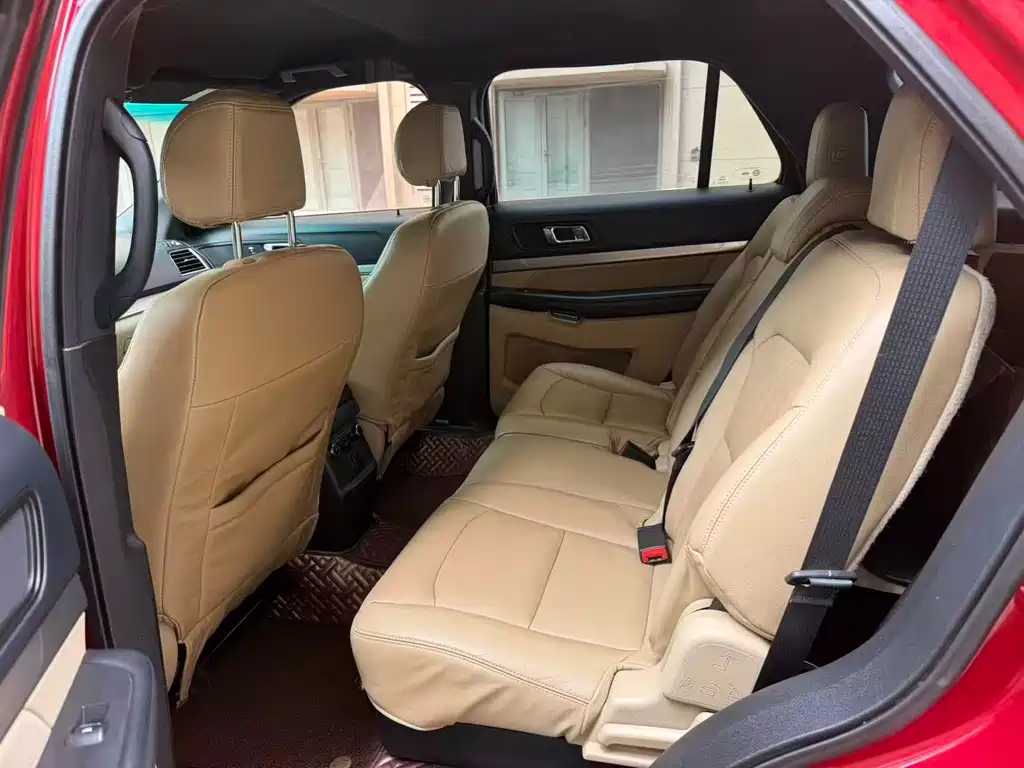 Explorer (Imported) 2016 2.3T Fashion Edition купить на сайте DeffCars