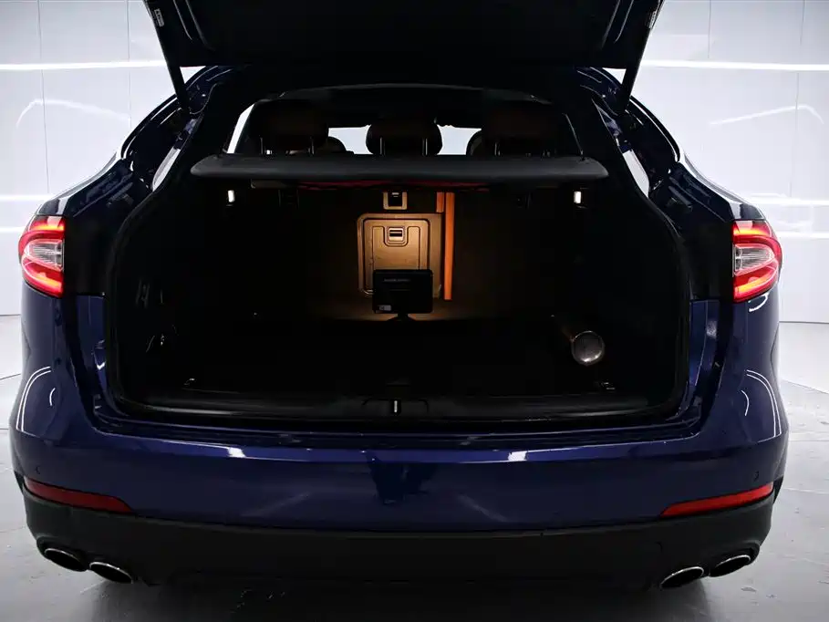 Levante 2018 3.0T Classic Edition купить на сайте DeffCars