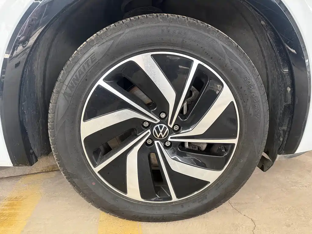 Weiran 2024 330TSI Deluxe Edition купить на сайте DeffCars